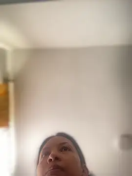 Snapshot of baby_lizy chatting on March 7, 2026, 2:11 pm baby lizy online show from March 7, 2026, 2:11 pm