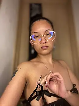 baby lizy online show from June 23, 2026, 9:57 pm