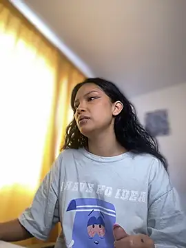 Snapshot of baby_lizy chatting on February 1, 2026, 6:39 pm baby lizy online show from February 1, 2026, 6:39 pm