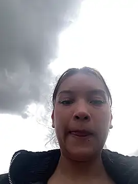Snapshot of baby_lizy chatting on February 25, 2025, 6:33 pm baby lizy online show from February 25, 2025, 6:33 pm