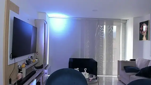 Antotss online show from September 30, 2025, 10:27 pm