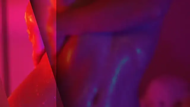 Snapshot of HeyBananas chatting on September 17, 2025, 1:24 pm HeyBananas online show from September 17, 2025, 1:24 pm