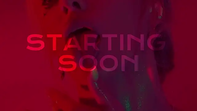 Snapshot of HeyBananas chatting on October 22, 2025, 5:56 pm HeyBananas online show from October 22, 2025, 5:56 pm