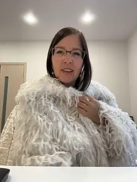 Snapshot of B_Bonya_m chatting on March 3, 2026, 3:57 am B Bonya m online show from March 3, 2026, 3:57 am