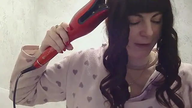 Snapshot of StarandMoon chatting on February 12, 2026, 5:34 pm StarandMoon online show from February 12, 2026, 5:34 pm