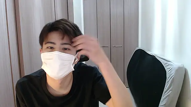 Snapshot of ryota_kkk chatting on November 20, 2025, 12:06 pm ryota kkk online show from November 20, 2025, 12:06 pm