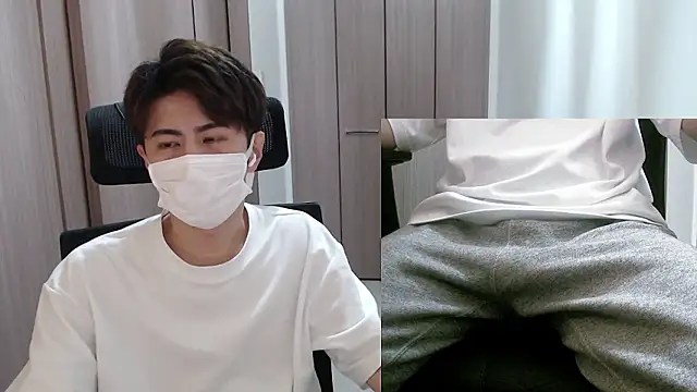 Snapshot of ryota_kkk chatting on November 8, 2025, 1:58 pm ryota kkk online show from November 8, 2025, 1:58 pm