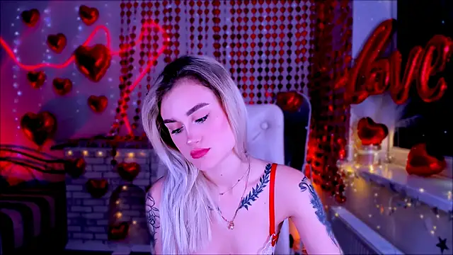  Ravenaa online show from February 8, 2025, 1:44 pm