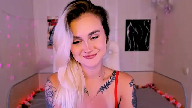  Ravenaa online show from October 11, 2025, 9:32 am