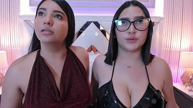 madeleine2112 online show from December 14, 2025, 12:39 am