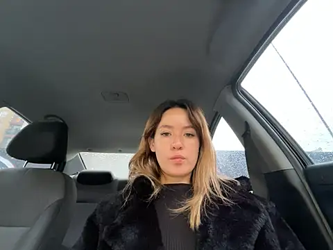 Snapshot of sexfire_lalita chatting on March 4, 2025, 10:38 pm sexfire lalita online show from March 4, 2025, 10:38 pm
