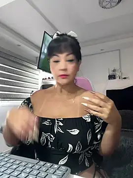 Hot beauty   online show from July 16, 2026, 1:30 pm