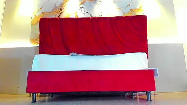 Snapshot of MAISE_HILL1 chatting on October 27, 2025, 1:23 pm MAISE HILL1 online show from October 27, 2025, 1:23 pm