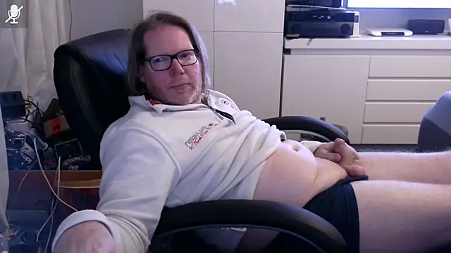 VSteph online show from December 17, 2025, 9:20 pm