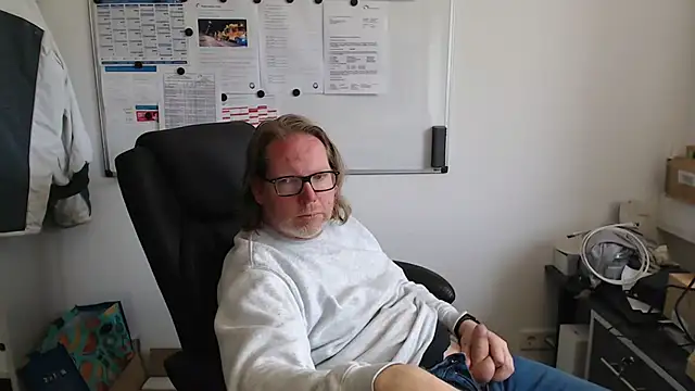VSteph online show from May 19, 2026, 3:08 pm