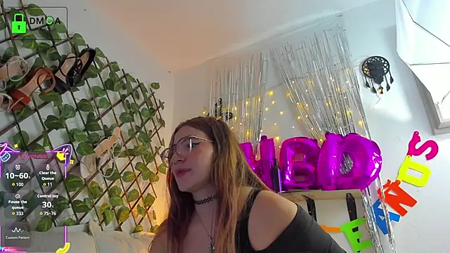 kathryn07 online show from October 14, 2025, 2:28 pm