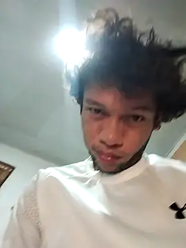 Zombra 42 online show from September 21, 2025, 4:28 am