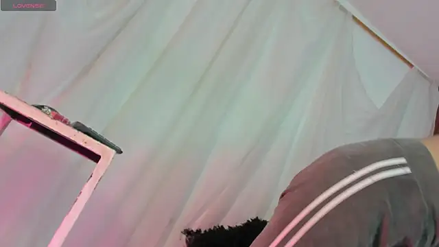 Itsme Daniela online show from February 19, 2026, 3:31 pm