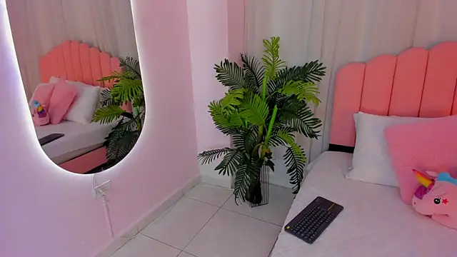Snapshot of Jasmin_evano29 chatting on June 9, 2026, 5:36 pm Jasmin evano29 online show from June 9, 2026, 5:36 pm