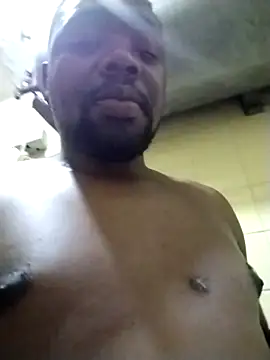 Snapshot of Polygamist chatting on January 9, 2026, 8:05 pm Polygamist online show from January 9, 2026, 8:05 pm