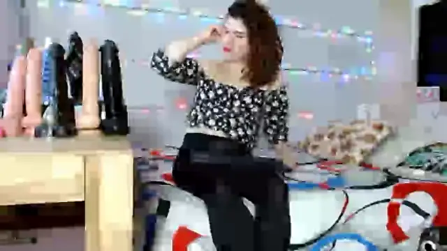 smithdara online show from November 26, 2025, 7:58 pm