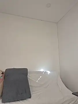 Anal Luucia online show from June 11, 2026, 12:13 pm