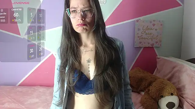 Snapshot of Mily_Miley chatting on February 11, 2025, 1:09 pm Mily Miley online show from February 11, 2025, 1:09 pm