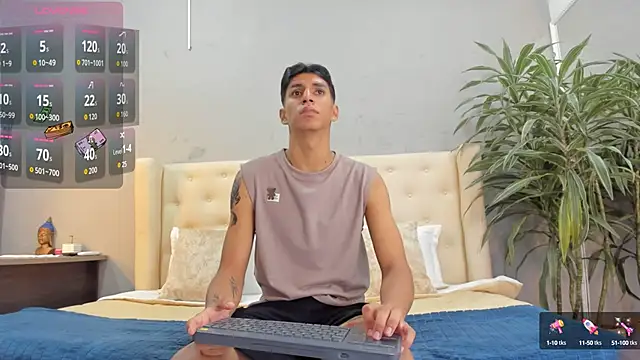 kieran derek online show from September 22, 2025, 3:12 am