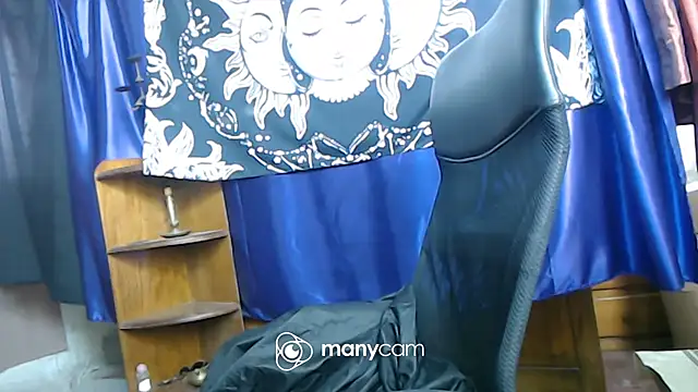 liriomilf online show from March 19, 2026, 6:30 pm