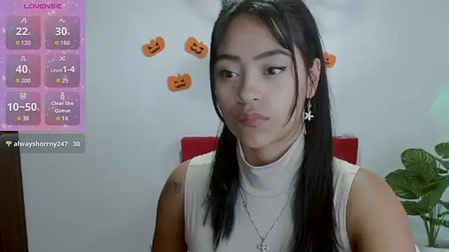 NatalyEscobar lx online show from October 30, 2025, 12:36 pm