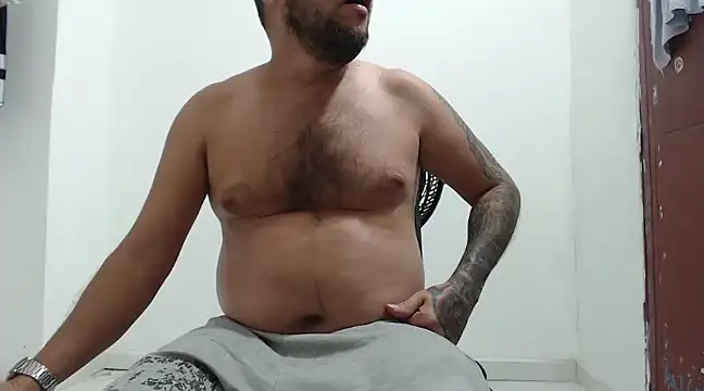 very2 sexy online show from February 1, 2025, 9:54 am