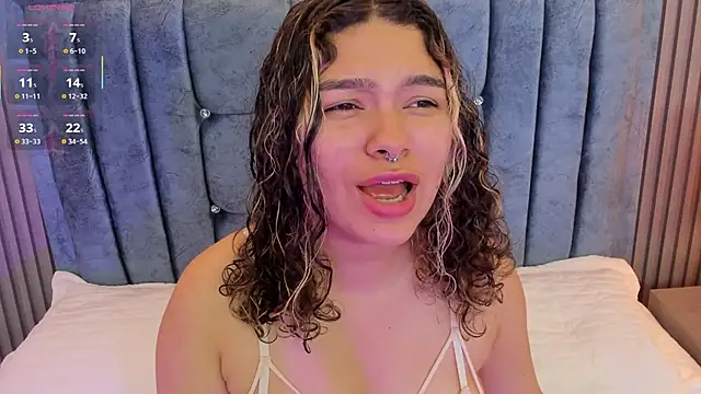 pretty sunlight  online show from June 3, 2026, 3:07 am
