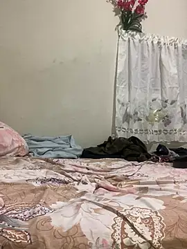 Johnras121 online show from February 25, 2026, 11:21 am