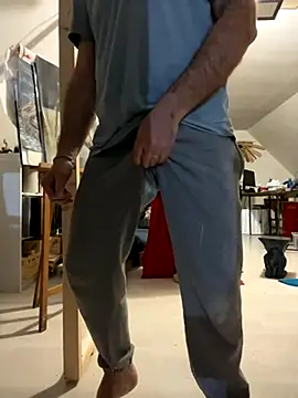 lucboyslam online show from November 28, 2025, 4:23 am