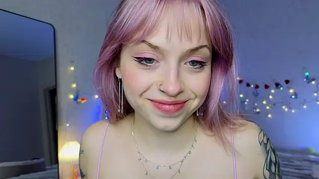 lavenderluxe online show from March 5, 2025, 12:11 pm