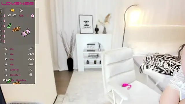 bdbdzs online show from December 15, 2025, 7:20 pm