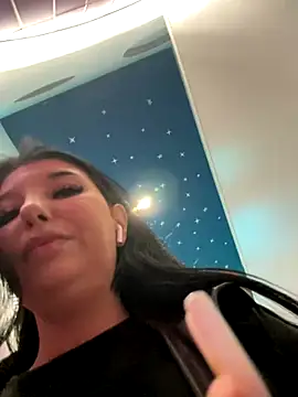 Tisha Busty online show from November 12, 2025, 12:20 pm