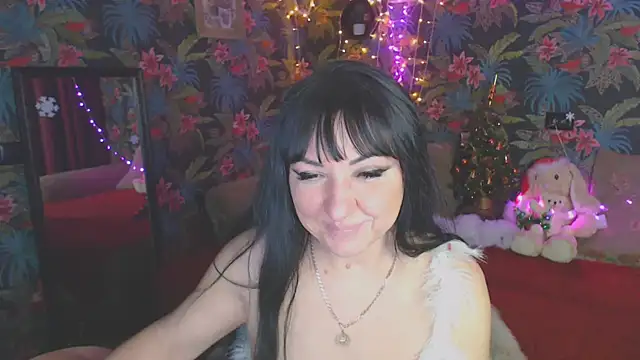 SusanLaNice online show from December 30, 2024, 7:21 pm