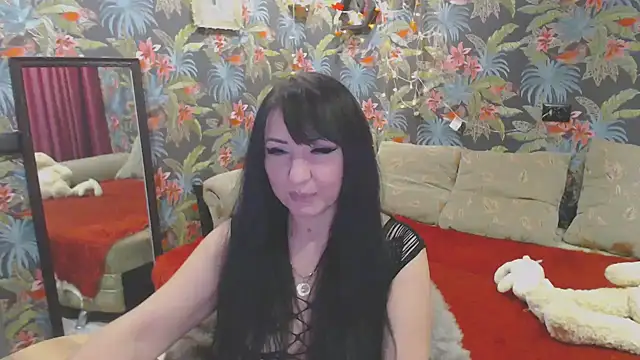 SusanLaNice online show from December 12, 2024, 3:48 pm