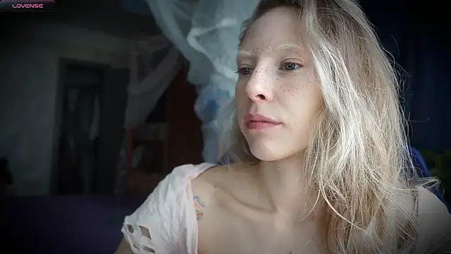  Phantom thread  online show from May 24, 2026, 11:54 am