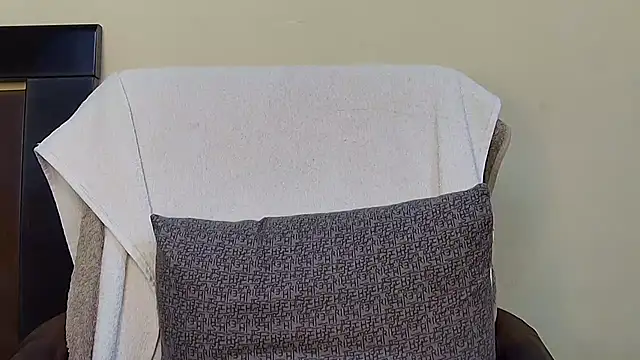 MIss-Naina online show from October 3, 2025, 7:32 am