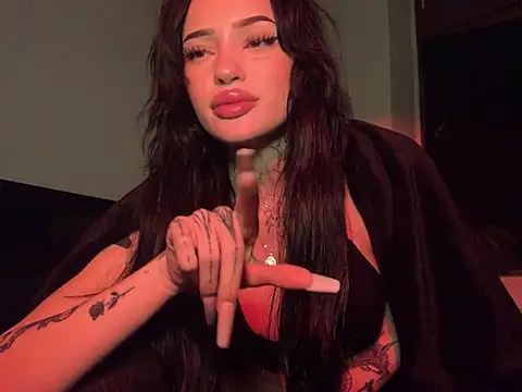 madelinexx online show from February 4, 2025, 10:55 pm