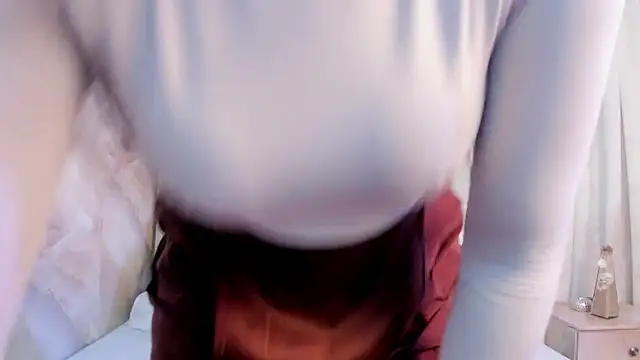 Snapshot of Jaslyn__Smith chatting on February 21, 2026, 5:04 pm Jaslyn Smith online show from February 21, 2026, 5:04 pm