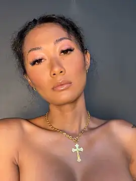 thai-dreamgirl online show from September 19, 2025, 11:42 pm