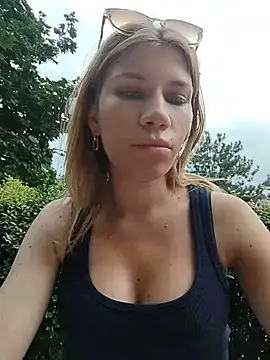 EvaRush online show from July 12, 2026, 4:41 pm