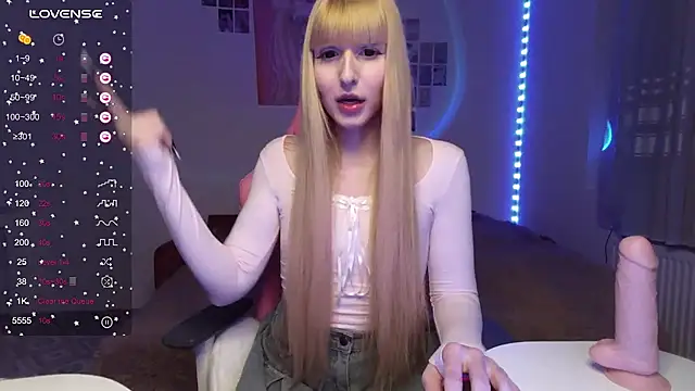 Snapshot of joy_pretty chatting on January 22, 2025, 8:59 pm joy pretty online show from January 22, 2025, 8:59 pm