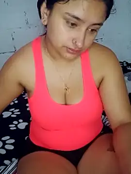 Snapshot of sariitha_sw chatting on May 6, 2026, 2:43 pm sariitha sw online show from May 6, 2026, 2:43 pm