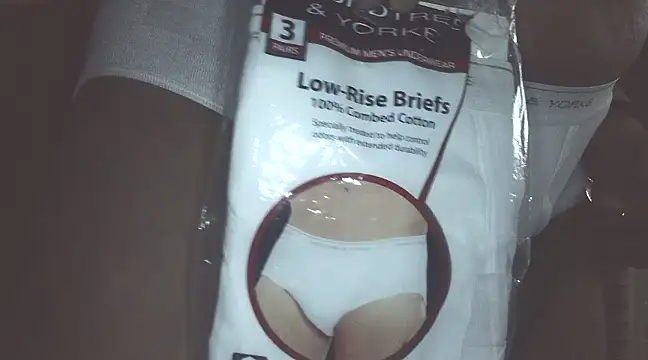 briefsguy4lifexh online show from February 13, 2025, 4:00 am