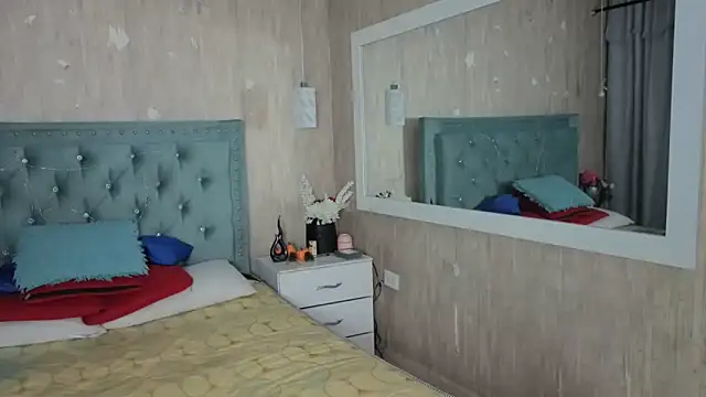 Marcelaa fox online show from March 9, 2026, 7:17 pm