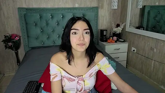 Snapshot of Marcelaa_fox chatting on June 24, 2026, 9:01 pm Marcelaa fox online show from June 24, 2026, 9:01 pm